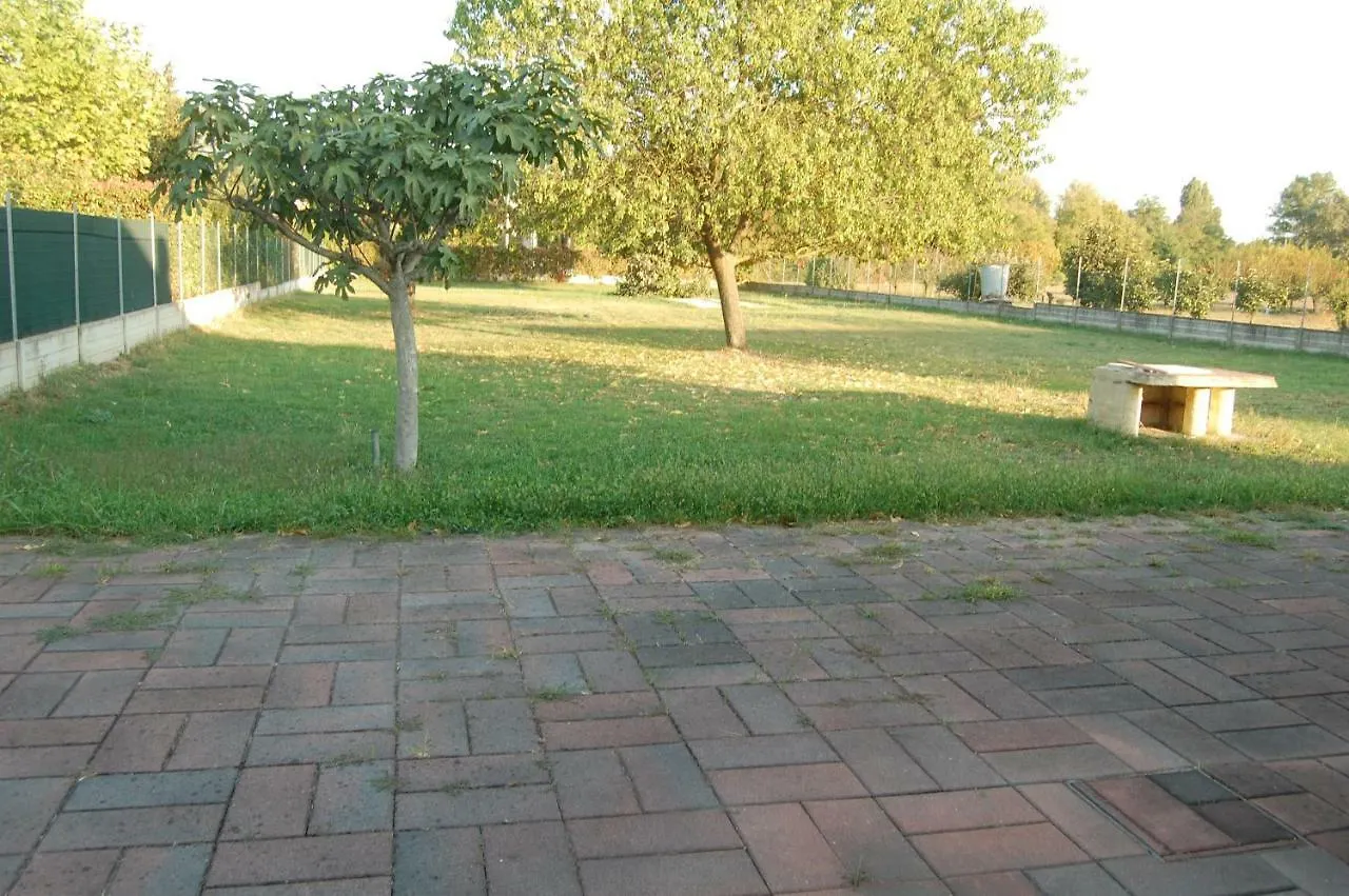 Appartamento 4 giugno Ferrara 0*,  Italia